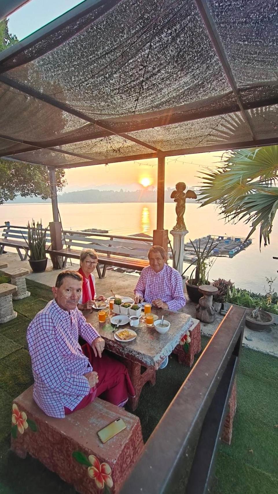 Baan Dongsak River View Sangkhla Buri Esterno foto