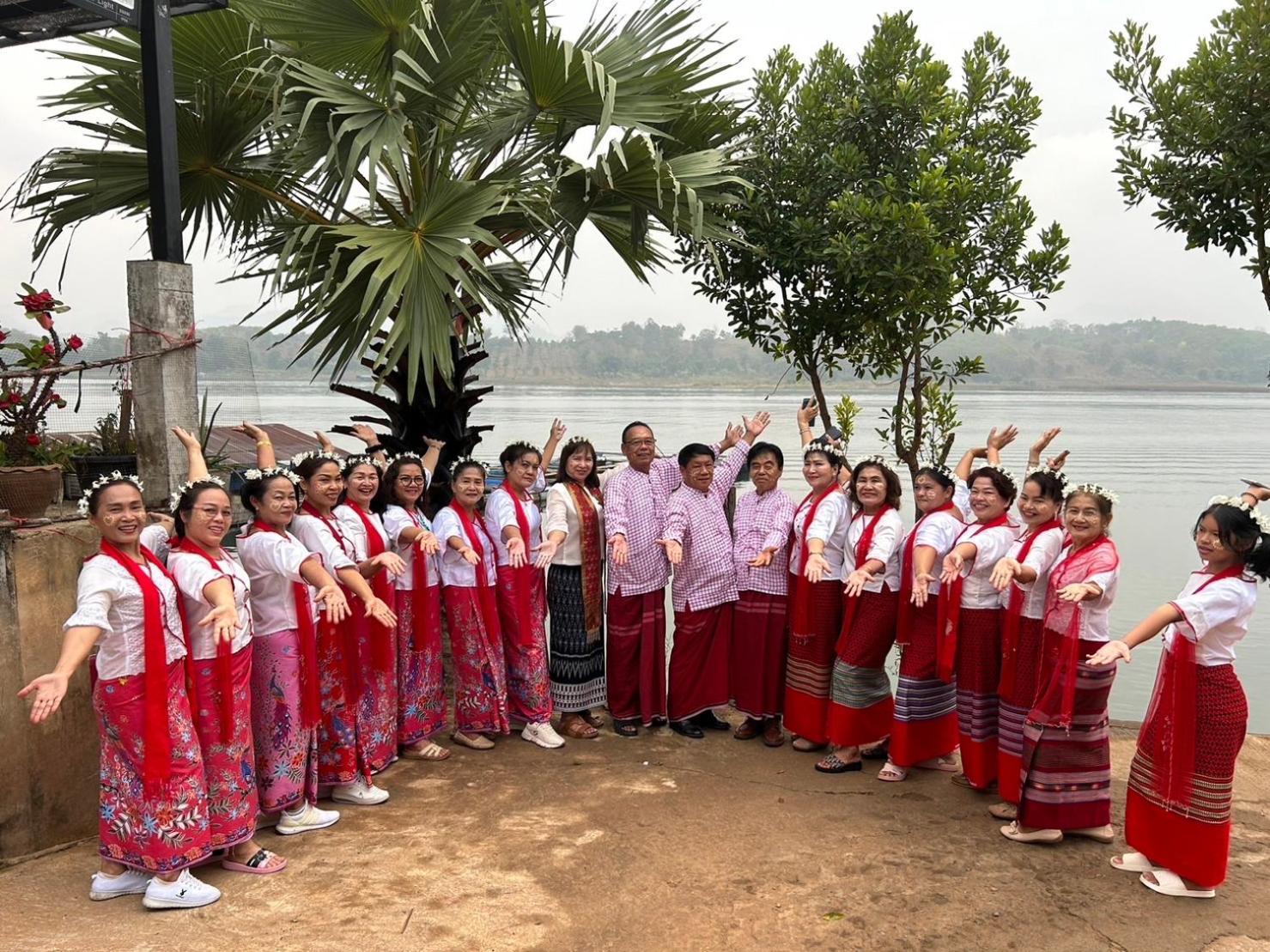 Baan Dongsak River View Sangkhla Buri Esterno foto